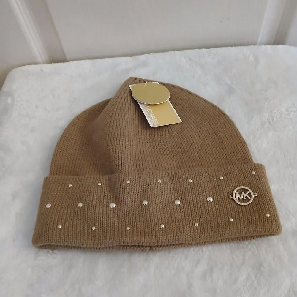 NWT Y2K Mcbling Michael Kors Tan & Gold Stud Embellished Beanie Preppy Classic